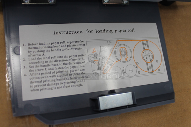 BRAND NEW SCRATCH AND DENT! AvaWeigh 334PCSP60 Thermal Label Printing / Price Computing Scale. 110-240 Volts, 1 Phase. Unit Has Only Been Used a Few Times! Tested and Working! - Image 7 of 10