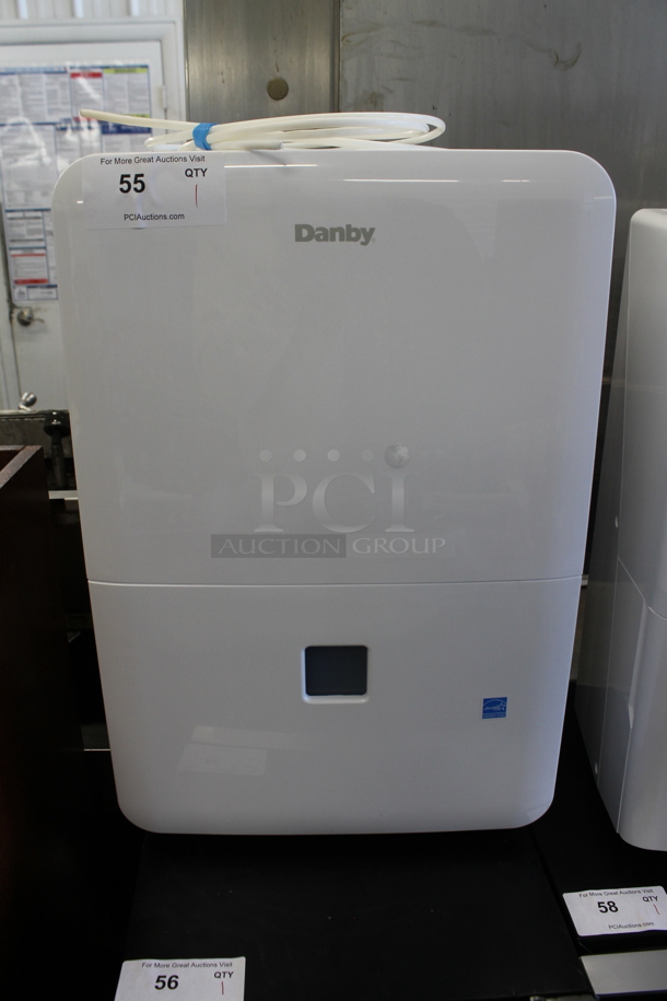 BRAND NEW SCRATCH AND DENT! Danby DDR050BJPWDB 50 Pint DoE Dehumidifier with Pump. 115 Volts, 1 Phase. Tested and Working! - Image 1 of 4