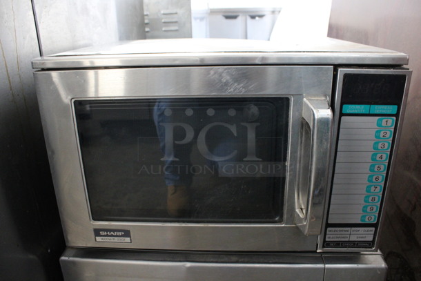 Sharp Model R-23GT-F Stainless Steel Commercial Countertop Microwave Oven. 208/230 Volts, 1 Phase. 20x19x13