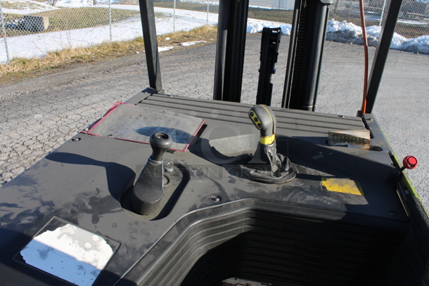 Clark ESMII-25 Metal Industrial 5,000 Pound Capacity Electric Powered Rider Forklift w/ Bulldog Battery Charger. Hours 4,932. Forklift is Tested and Working! - Image 7 of 12