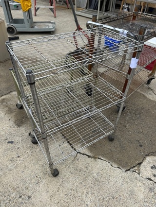 One Metro Shelf With 3 Shelves On Casters. 22X13X33