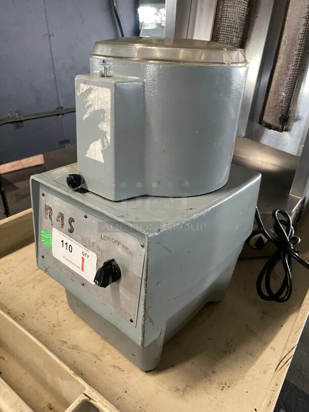 Robot Coupe R4S Commercial Food Processor NSF Need a Blade Tested and Working
