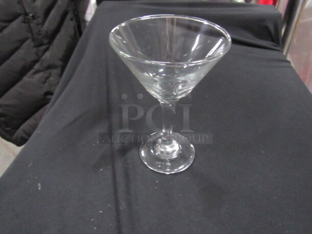 Martini Glass. 8XBID