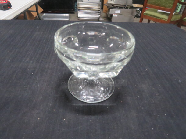 Sherbert Glass. 12XBID - Image 1 of 1