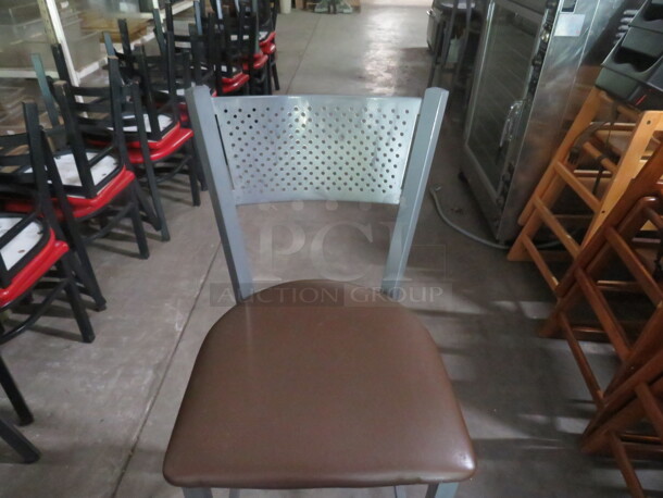 Gray Metal Bar Height Chair With A Foot Rest, And A Brown Cushioned Seat. 2XBID - Image 2 of 3
