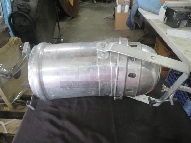 One American DJ Stage Light. No BULB. - Image 1 of 2