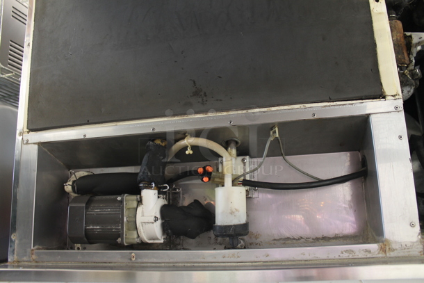 Hoshizaki KM-1300SAF Stainless Steel Commercial Ice Head on Commercial Ice Bin. - Image 5 of 7