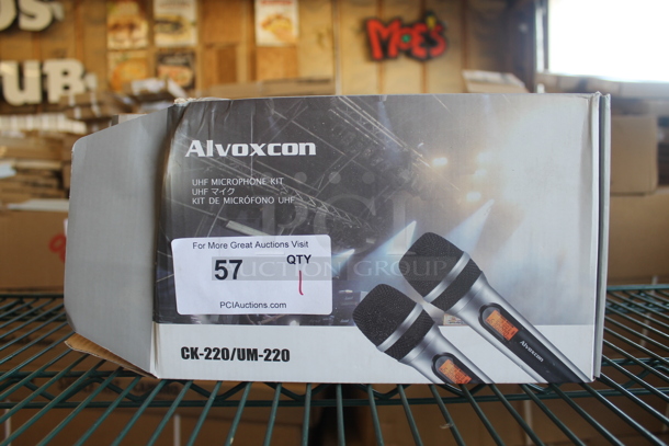 BRAND NEW IN BOX! Alvoxcon CK-220/UM-220 UHF Microphone Kit.