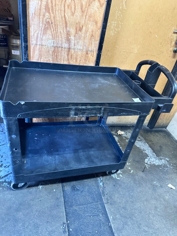 Clean! Rubbermaid® Utility Cart - 44 x 25 x 39 inch, Black NSF  - Image 4 of 8