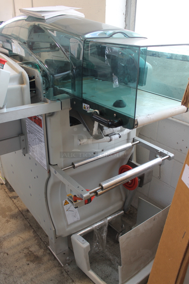 Mettler Toledo 0647 Solo Max Commercial Floor Style Scale on Commercial Casters. 208-230 Volts, 1 Phase.  - Image 2 of 11