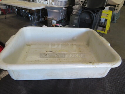 One Gray Bussing Tub.