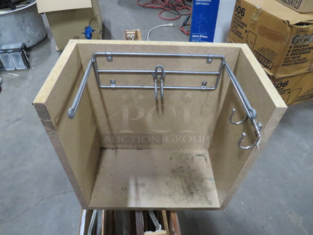 One Bagger. 17X9X16 - Image 1 of 1