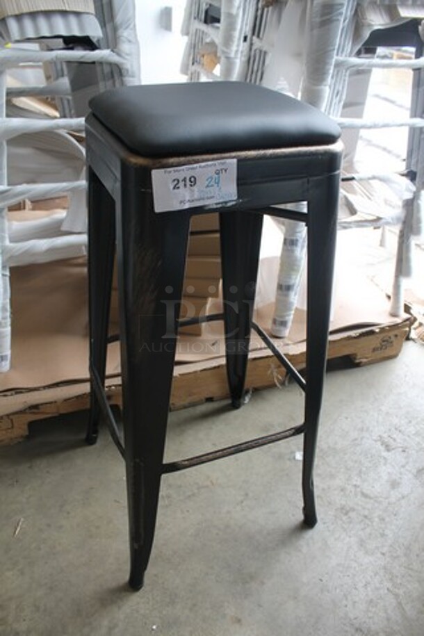 24 BRAND NEW SCRATCH AND DENT! Lancaster Table & Seating 164BMBKLSCPD Alloy Series Distressed Copper Outdoor Backless Barstool w/ 164CUSHAL BBK Indoor Barstool Black Vinyl Cushion. 24 Times Your Bid! - Image 3 of 9
