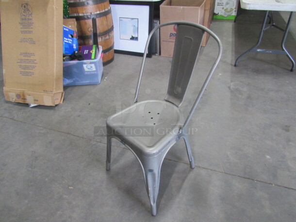 Industrial Look Chair. 4XBID - Image 2 of 2