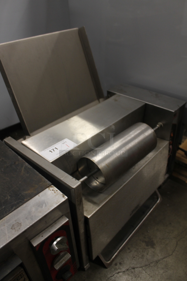 APW Wyott M-95-3 Stainless Steel Commercial Countertop Vertical Bun Grill Toaster. 208 Volts, 1 Phase.  - Image 2 of 5