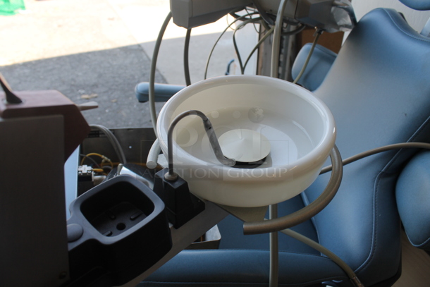 Aidee 3002 Metal Commercial Floor Style Dental Chair w/ Rinsing Tools and Bowl. 120 Volts, 1 Phase.  - Image 7 of 9