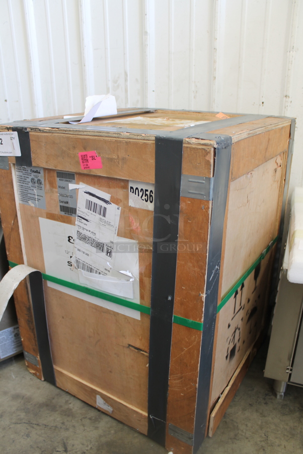 BRAND NEW SCRATCH AND DENT! Estella 348EDS12D Stainless Steel Commercial Countertop 12" Double Pass Dough Sheeter. Stock Picture Used as Gallery. 120 Volts, 1 Phase. Tested and Working! - Image 5 of 5