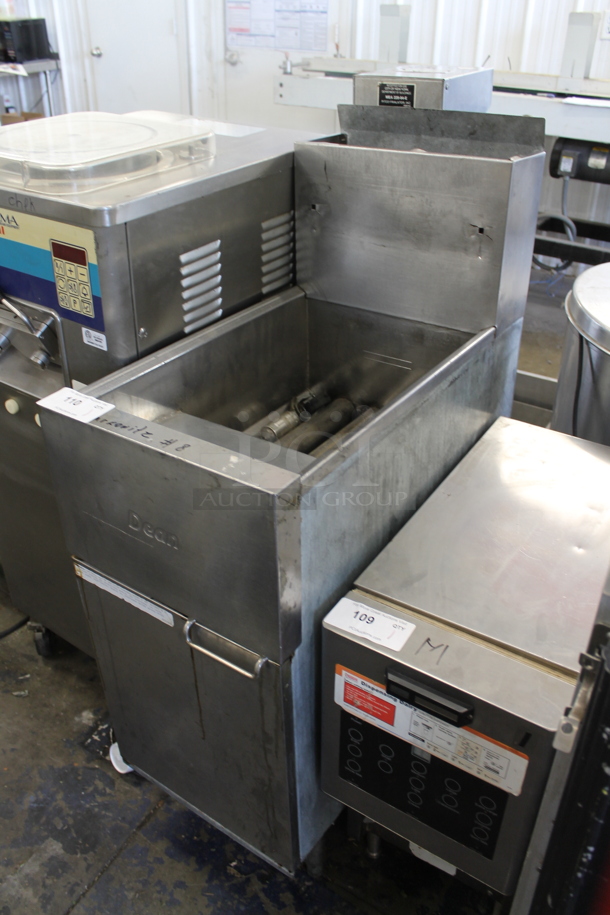 2010 Dean SR42GN Stainless Steel Commercial Floor Style Natural Gas Powered Deep Fat Fryer. 105,000 BTU. - Image 2 of 6