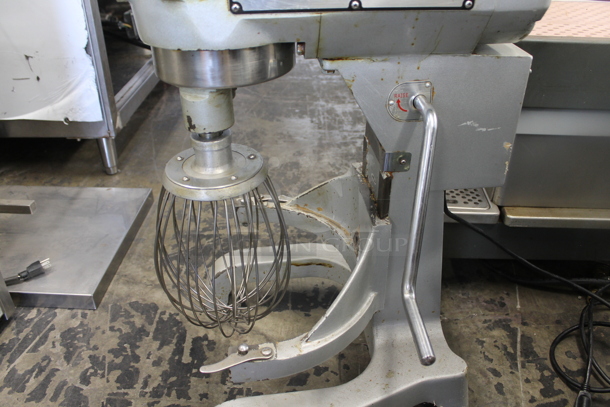2012 Omcan SP200 Metal Commercial 20 Quart Planetary Dough Mixer w/ Whisk Attachment. 115 Volts, 1 Phase. Tested and Does Not Power On - Image 6 of 6