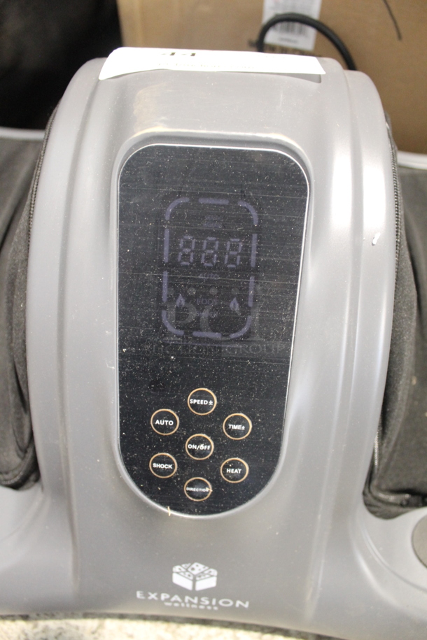 BRAND NEW SCRATCH AND DENT! Expansion TD001F Foot Massager. 110 Volts, 1 Phase. Tested and Working! - Image 2 of 9