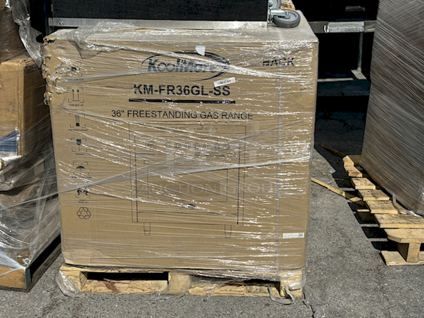 BRAND NEW SCRATCH & DENT!! Koolmore KM-FR36GL-SS 36 In. Stainless Steel Professional Gas Range With Legs - Image 4 of 4