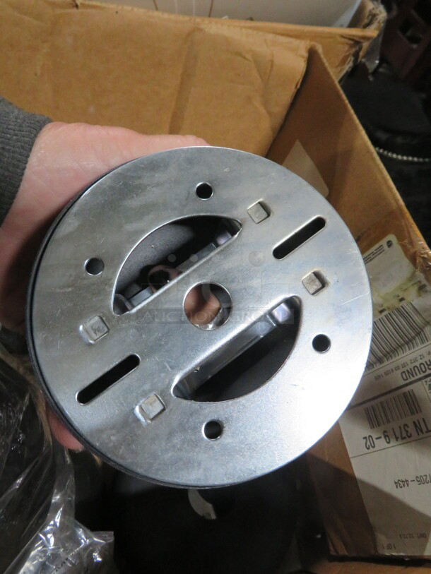 One Lot Of 7 NEW Lighting Bases. - Image 2 of 2