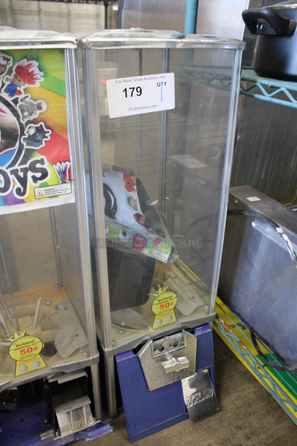 Richland Metal Single 50 Cent Manual Toy Vending Machine. 10x10x31 - Image 2 of 3