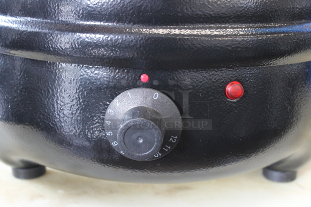 WInco ESW-66 Metal Commercial Countertop Soup Kettle Food Warmer. 120 Volts, 1 Phase. Tested and Working! - Image 2 of 4