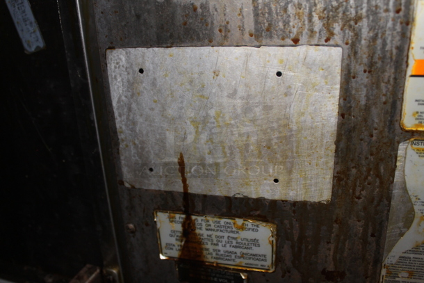 Pitco Frialator Stainless Steel Commercial Floor Style Natural Gas Powered Deep Fat Fryer.  - Image 5 of 7