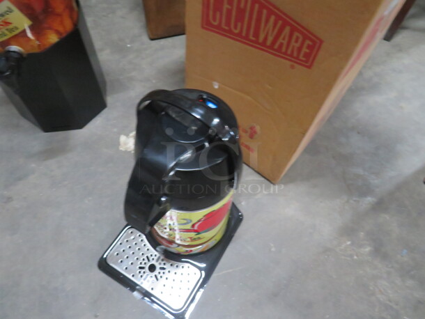 One NEW Lipton Airpot With Drain Tray.  - Image 3 of 3