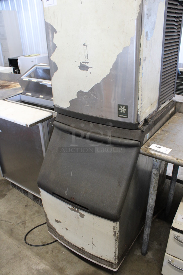 Manitowoc Model QD0423W Stainless Steel Commercial Water Cooled Ice Machine Head on Manitowoc Model S320 Commercial Ice Bin. 115 Volts, 1 Phase. 22x33x65 - Image 2 of 7