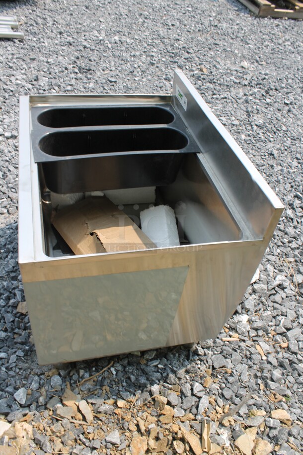 BRAND NEW SCRATCH AND DENT! Regency 600IB1824 Commercial Stainless Steel Underbar Ice Bin.  - Image 4 of 9