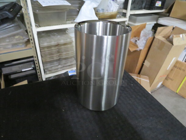 One NEW Vollrath Stainless Steel Wine Bucket. #47615 - Image 1 of 1