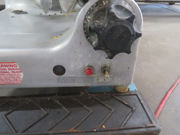One WORKING Berkel Deli Slicer. 115 Volt. Model# H08 - Image 3 of 4