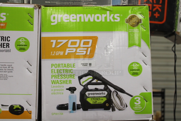 Greenworks 1700-psi 1.2-GPM Cold Water Portable Electric Pressure Washer. 120v 60hz 13Amp, 35ft Power Cord. 