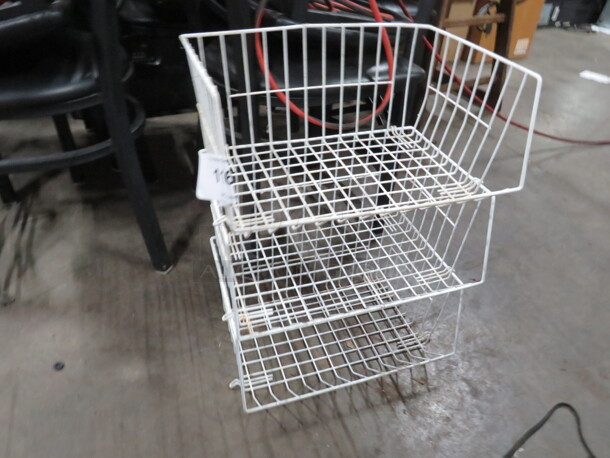 One Lot Of 3 Wire Stack Basket. - Image 1 of 1