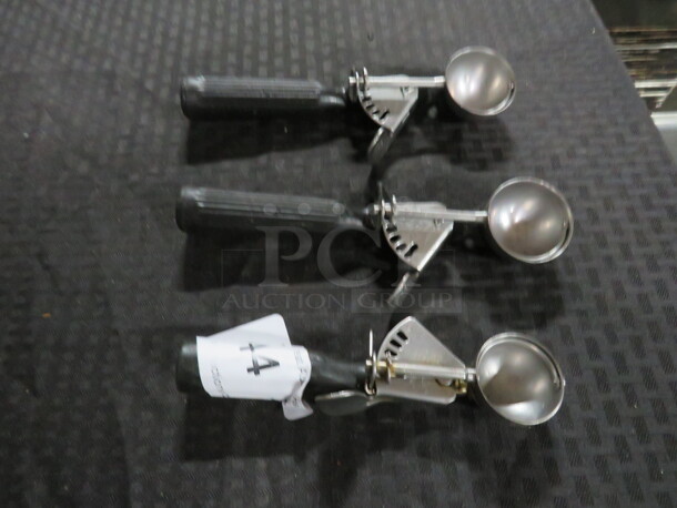 Commercial Disher. 3XBID - Image 1 of 1