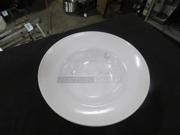 12 Inch Melamine Bowl.  #MEL-72XBID. - Image 1 of 1