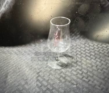 Small Stem Glass. 6XBID