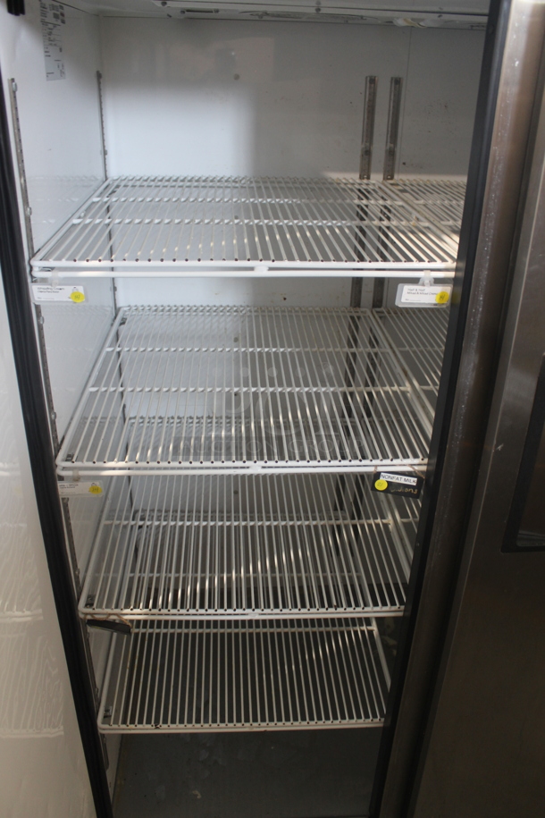 2015 True TG2R-2S Commercial Stainless Steel Two Door Reach In Cooler With Polycoated Racks  115V, 1 Phase. Tested and Working! - Image 4 of 6