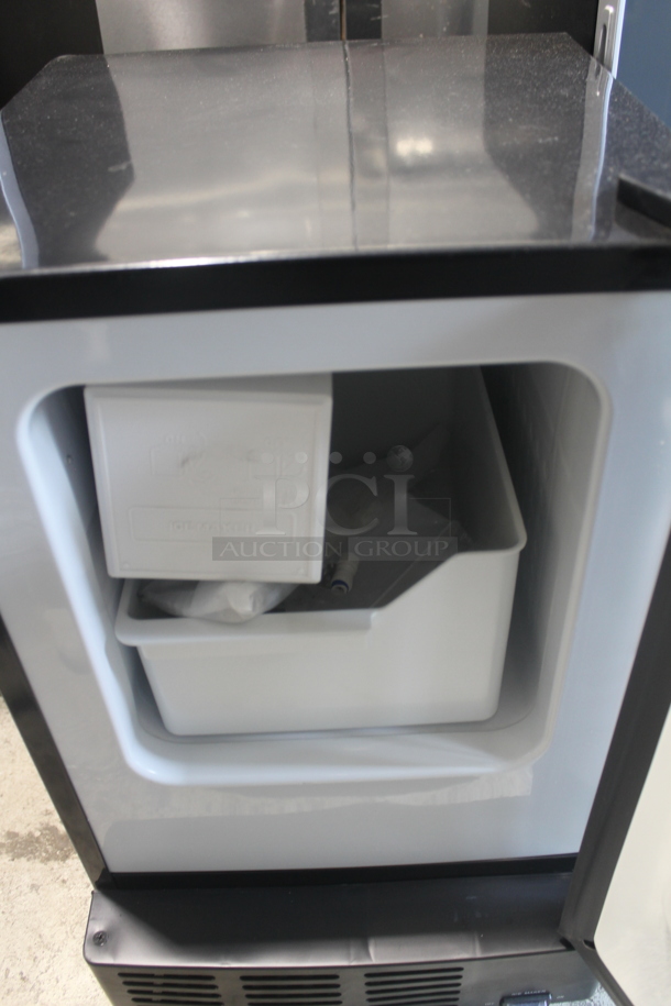 BRAND NEW SCRATCH AND DENT! Whynter UIM-155 Commercial Stainless Steel Single Door Built-In Ice Maker Black. 115V. Tested and Working!  - Image 4 of 6