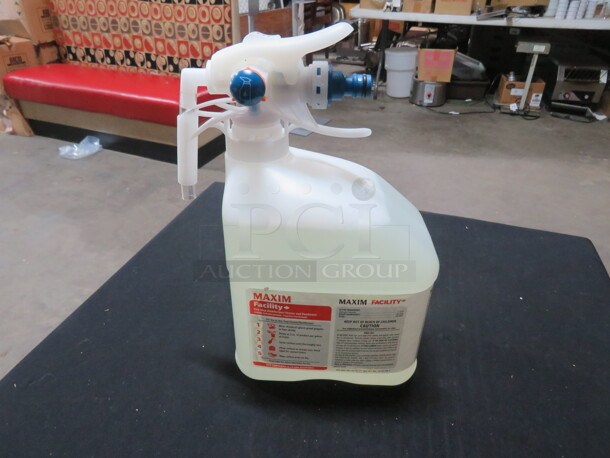 NEW 3 Liter Jug Of Maxim Facility Disinfectant Cleaner. 2XBID