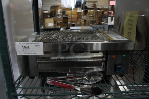 BRAND NEW SCRATCH AND DENT! 2022 Hoocoo IBG-18 Stainless Steel Commercial Countertop Electric Powered Barbecue BBQ Grill. 110 Volts, 1 Phase. Tested and Working!