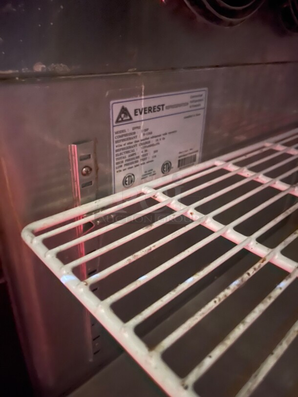 Working! Everest Commercial 72 inch Pizza Table NSF 115 Volt Tested and Working! - Image 7 of 9