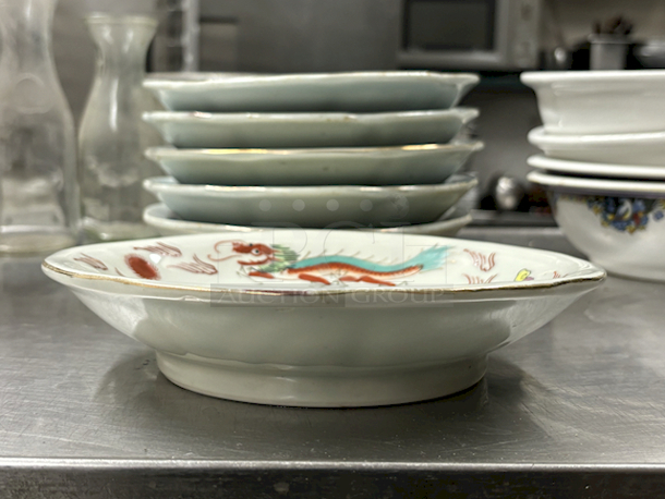 Antique! 1960’s Red Dragon Chinese Porcelain Bowls. 6x Your Bid - Image 3 of 3