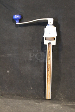AWESSOME SAUCE! Edlund 11000 Old Reliable® #1® Manual Can Opener
14"

