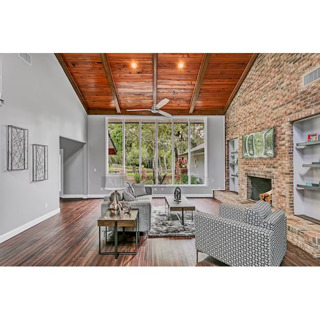 HIGH QUALITY! BEAUTIFUL! CALI Fossilized Bordeaux Bamboo 3-3/4-in W x 7/16-in T Distressed Engineered Hardwood Flooring 24 Planks Per Pack. (22.69-sq ft).
3-3/4-in W x 36-in D x 7/16-in Thickness
 5x Your Bid