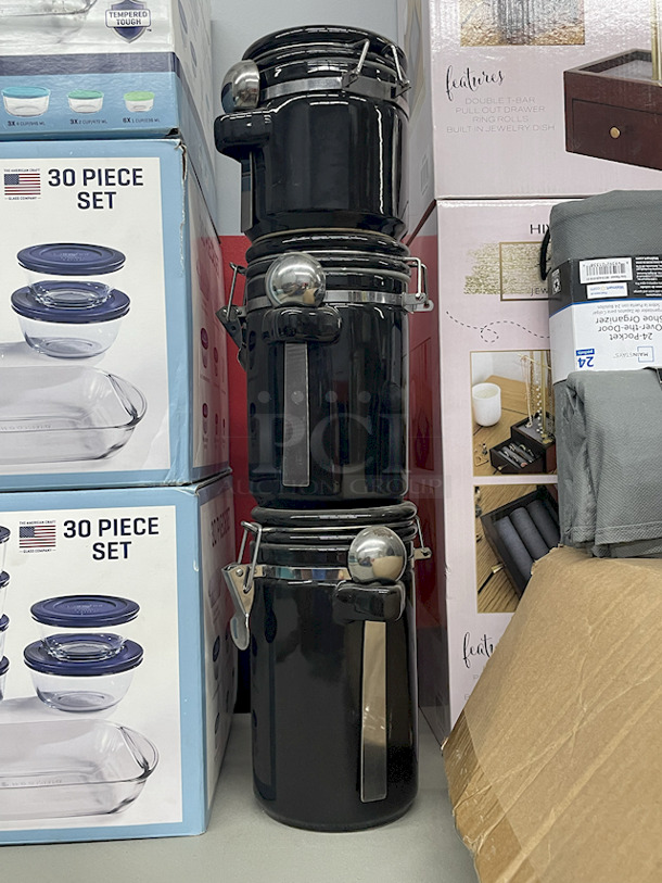 KITCHEN STORAGE!! (2) Rubbermaid Take Alongs 24pc Seets; (2) Anchor Hocking 32pc Tempered Tough Glass Bakeware – Storage – Prep Set; (1) Anchor Hocking 30pc Tempered Tough Glass Bakeware – Storage – Prep Set; (1) 3-pc Ceramic Storage Containers With Spoons, (1) Set Of Three Glasses. - Image 5 of 5