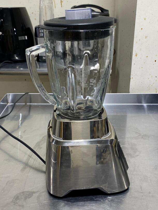 Oster Blender - Image 2 of 5