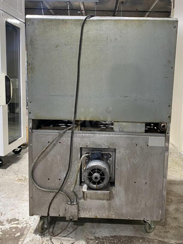 6 burner convection oven  - Image 5 of 7